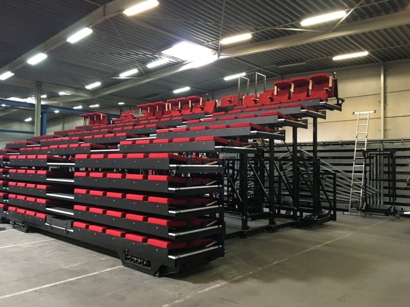 The same COS Mobile retractable grandstand units - height adjustable for cultural centre in Saint Nazaire, France. Lower part and top part connected.